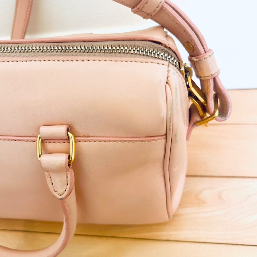 Saint Laurent Cross Body mini Duffle - Picture 4 of 8